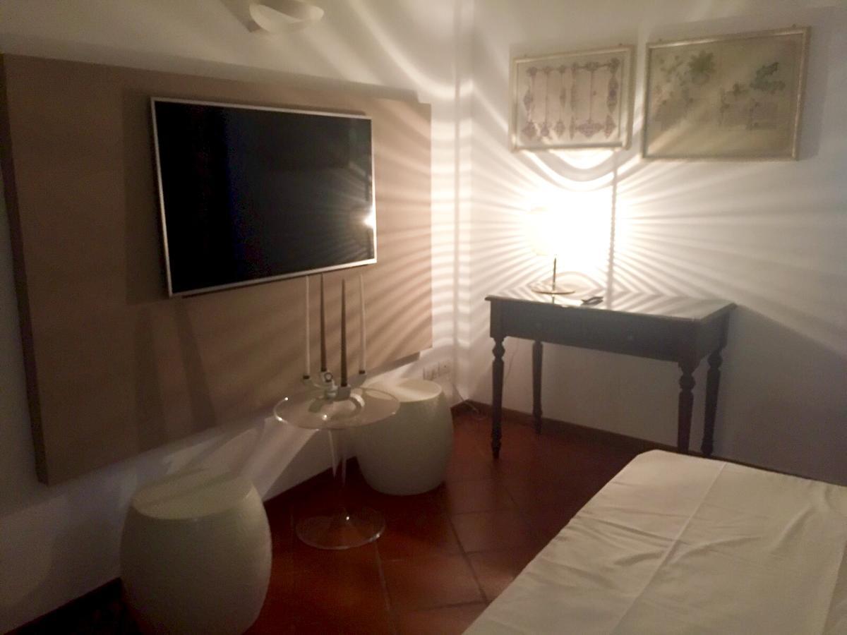 Marie Rose Luxury B&B & Apartment 代森扎诺-德尔加达 外观 照片