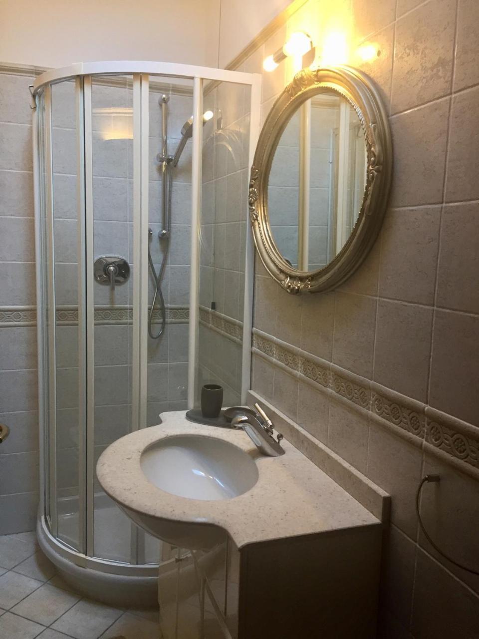 Marie Rose Luxury B&B & Apartment 代森扎诺-德尔加达 外观 照片